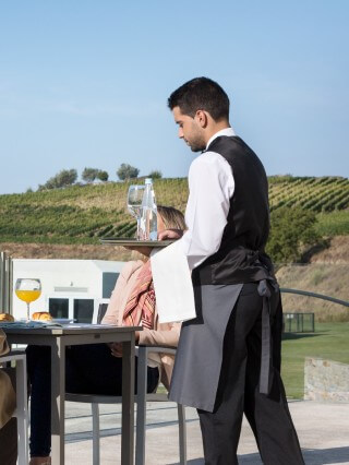 Kitchen and hospitality shoes and clogs