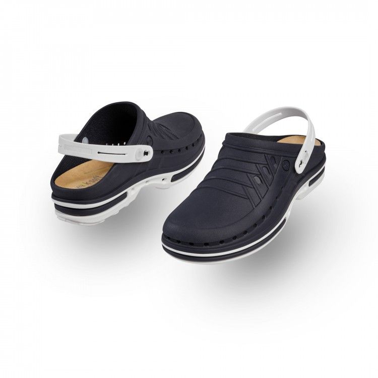 CLOG 03  w/ Strap with Walksoft™ Insole