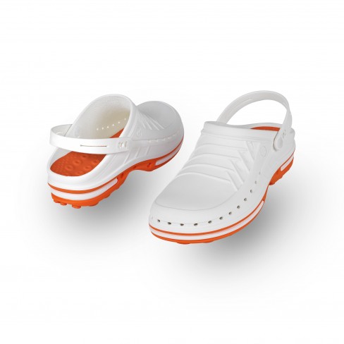 CLOG 01 w/ Strap