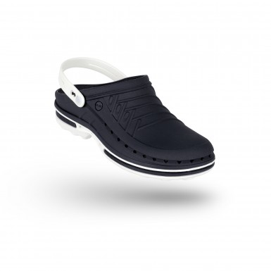 CLOG 03 w/ Strap CLOG 03 w/ Strap