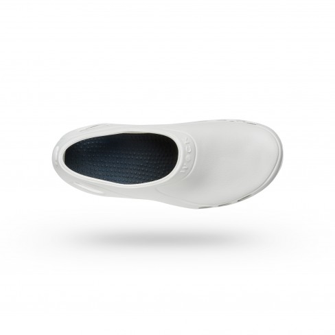 EVERLITE 03